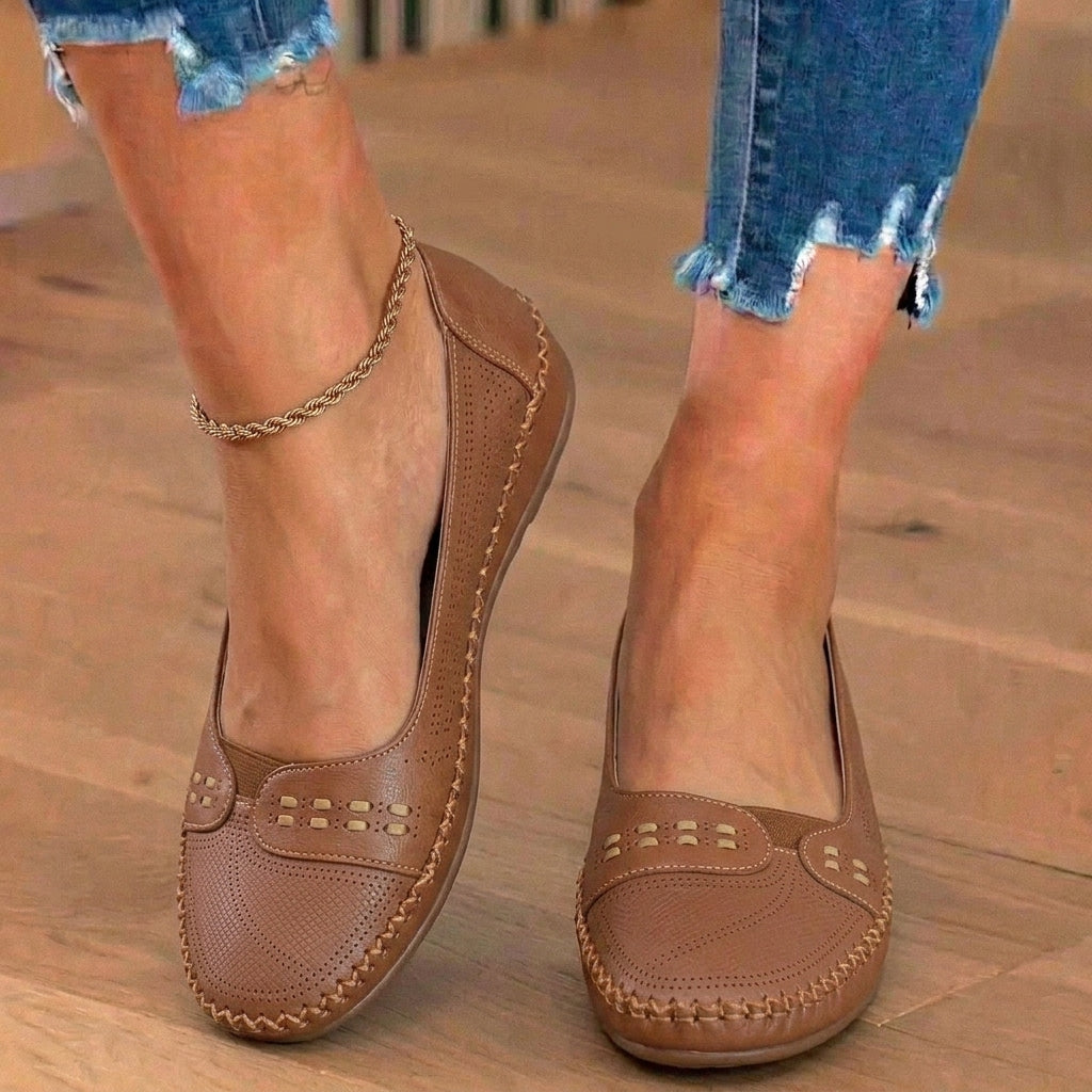 Chaussures Orthopédiques d'Inspiration Vintage