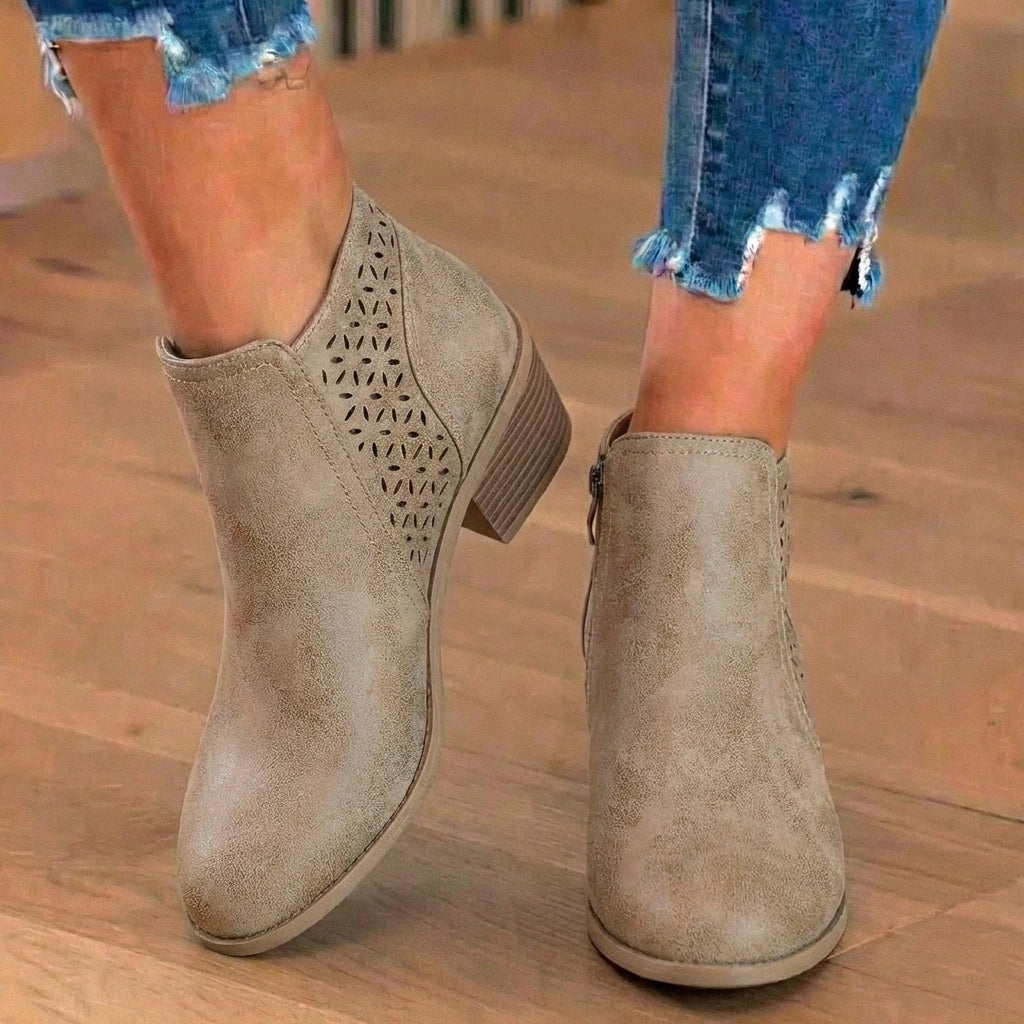 Chaussures Orthopédiques Gracieuses au Look Moderne