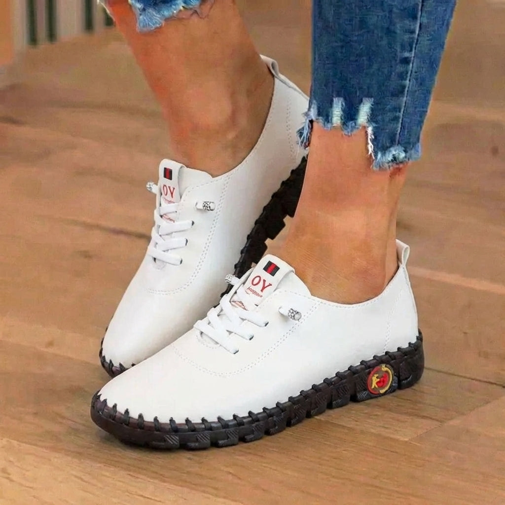 Chaussures Orthopédiques Gracieuses au Look Moderne