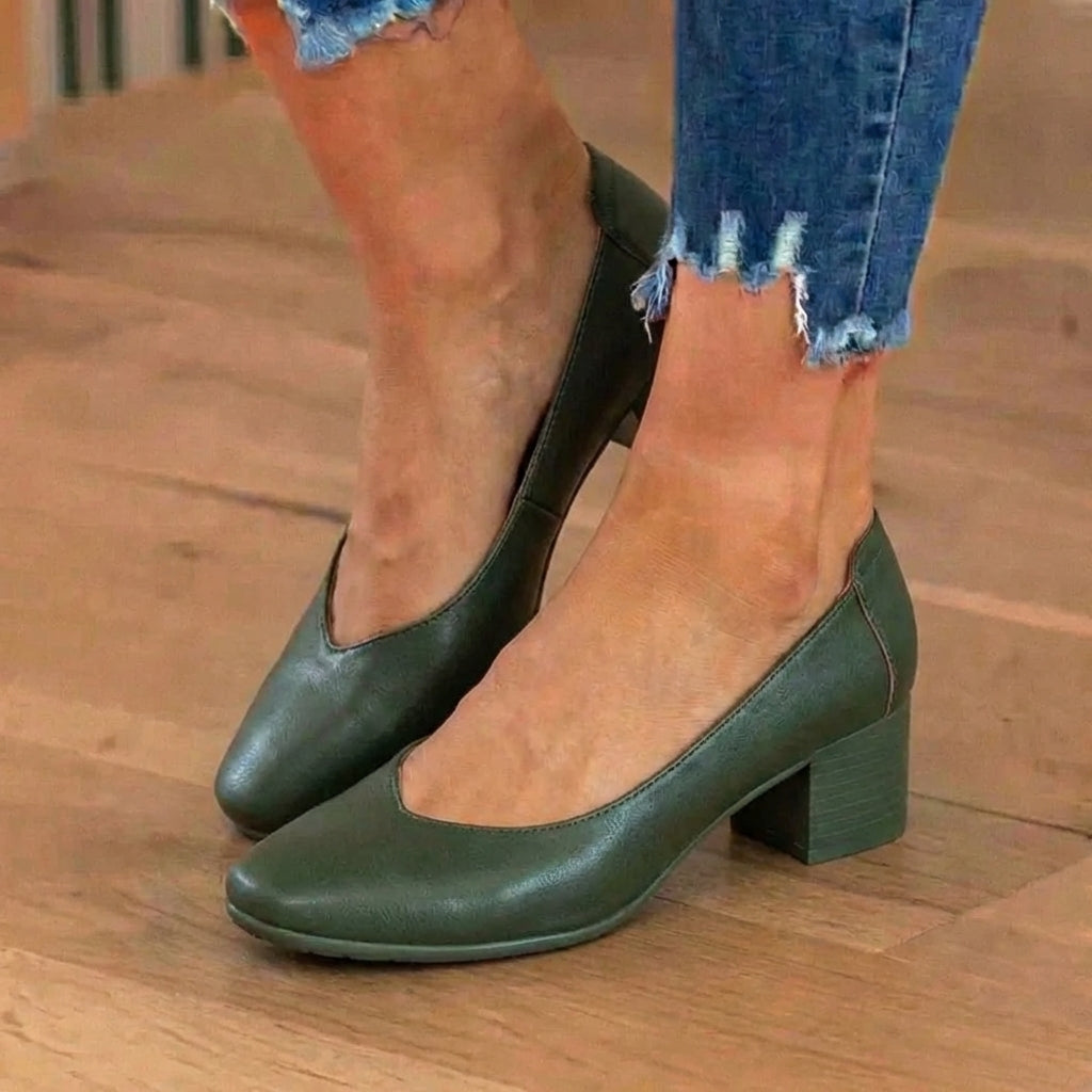 Chaussures Orthopédiques Gracieuses au Look Moderne
