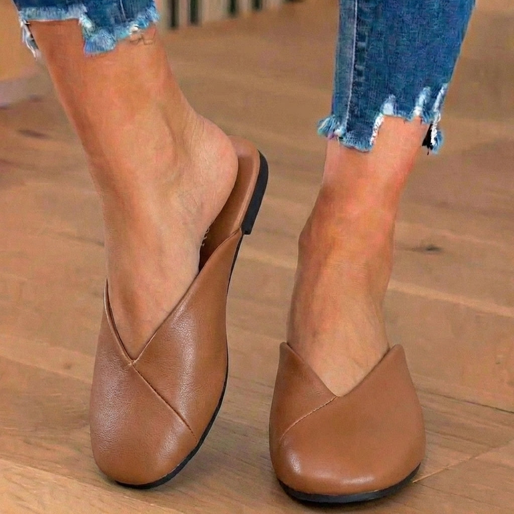 Chaussures Orthopédiques d'Inspiration Vintage
