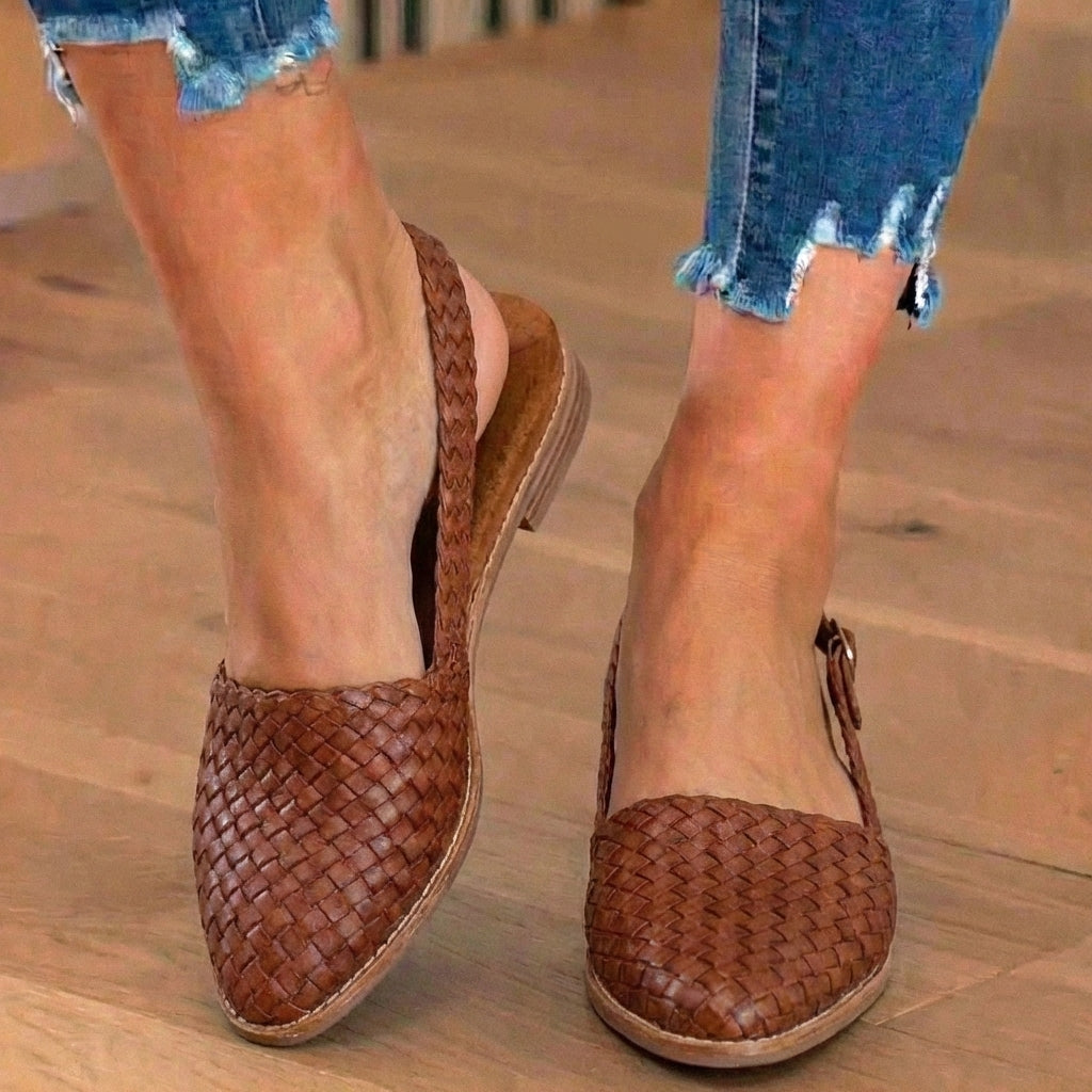 Chaussures Orthopédiques Gracieuses au Look Moderne