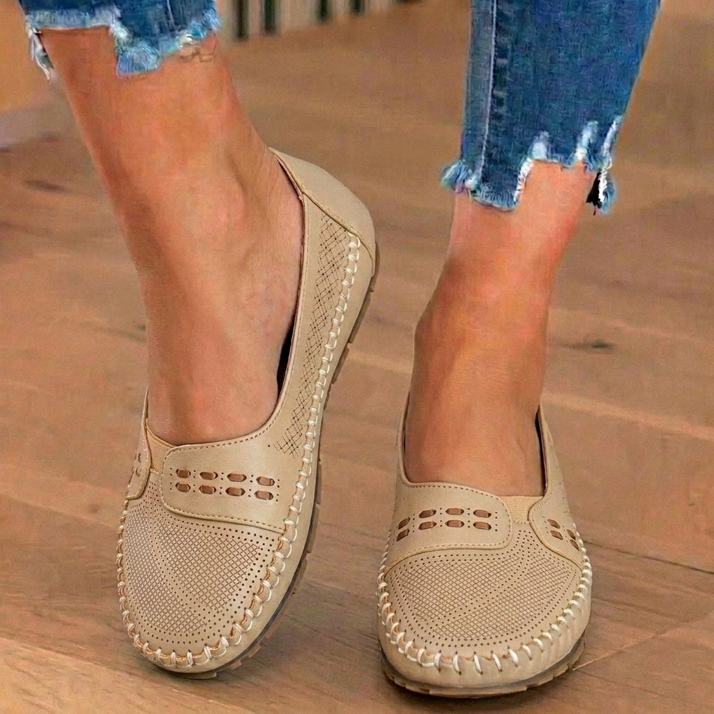 Chaussures Orthopédiques d'Inspiration Vintage