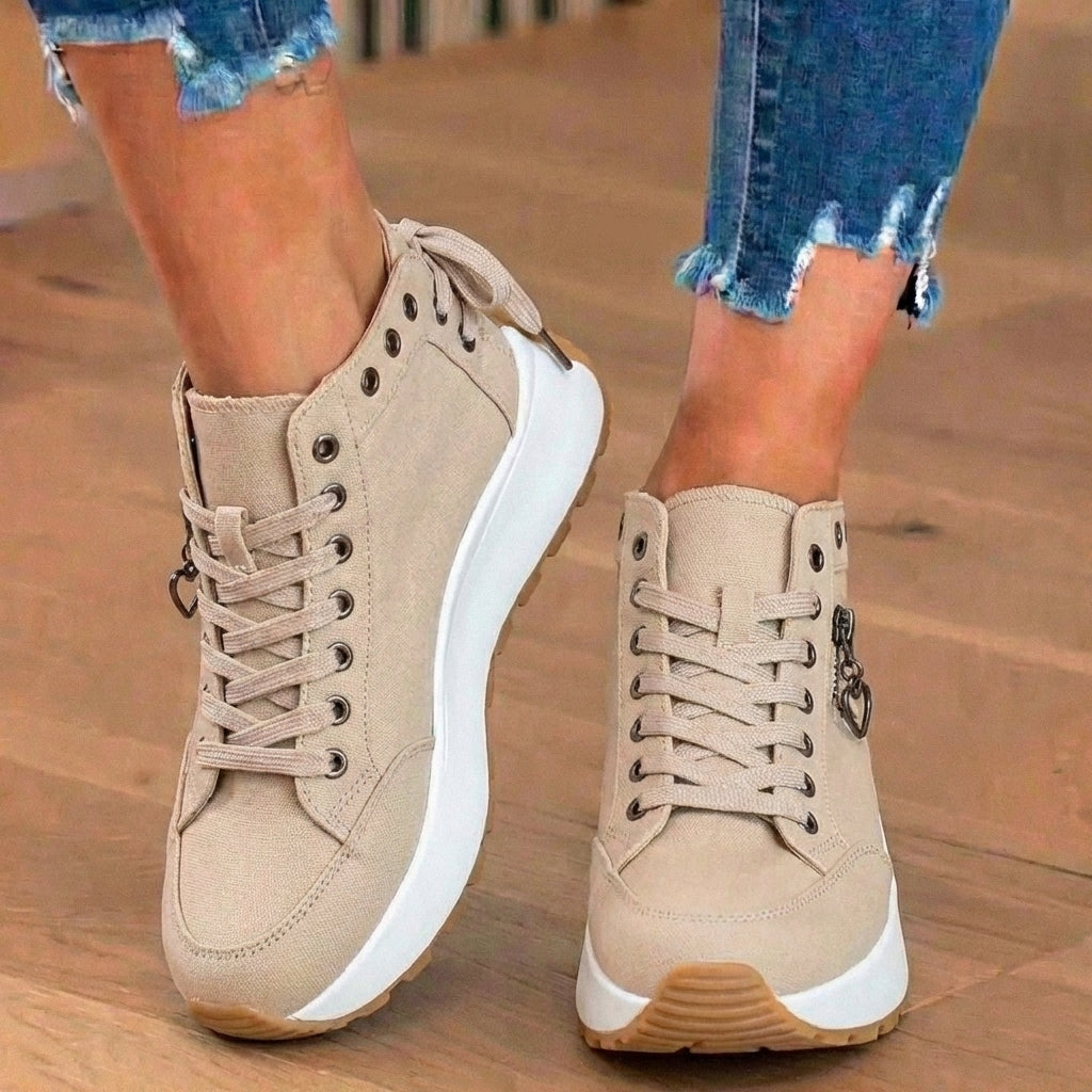 Chaussures Orthopédiques d'Inspiration Vintage