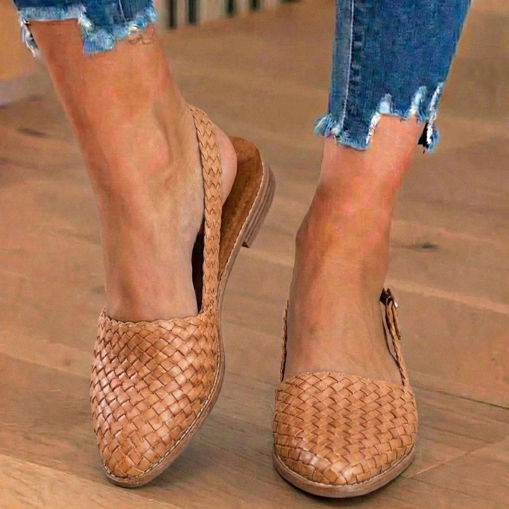 Chaussures Orthopédiques Gracieuses au Look Moderne