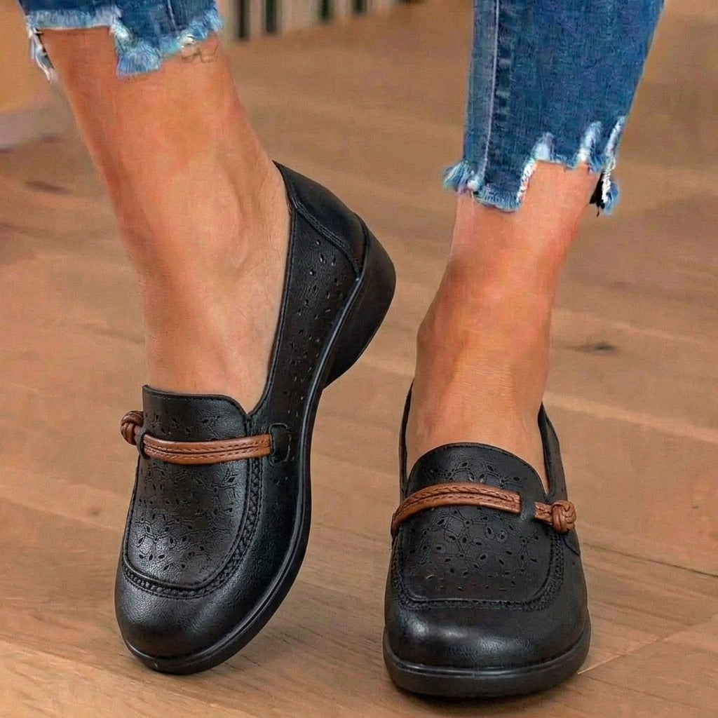 Chaussures Orthopédiques d'Inspiration Vintage