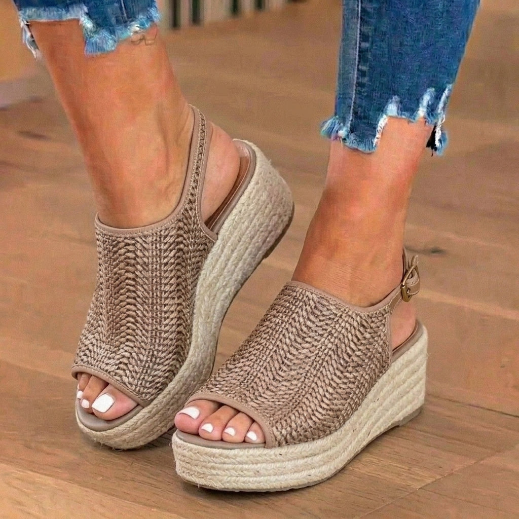 Chaussures Orthopédiques Gracieuses au Look Moderne