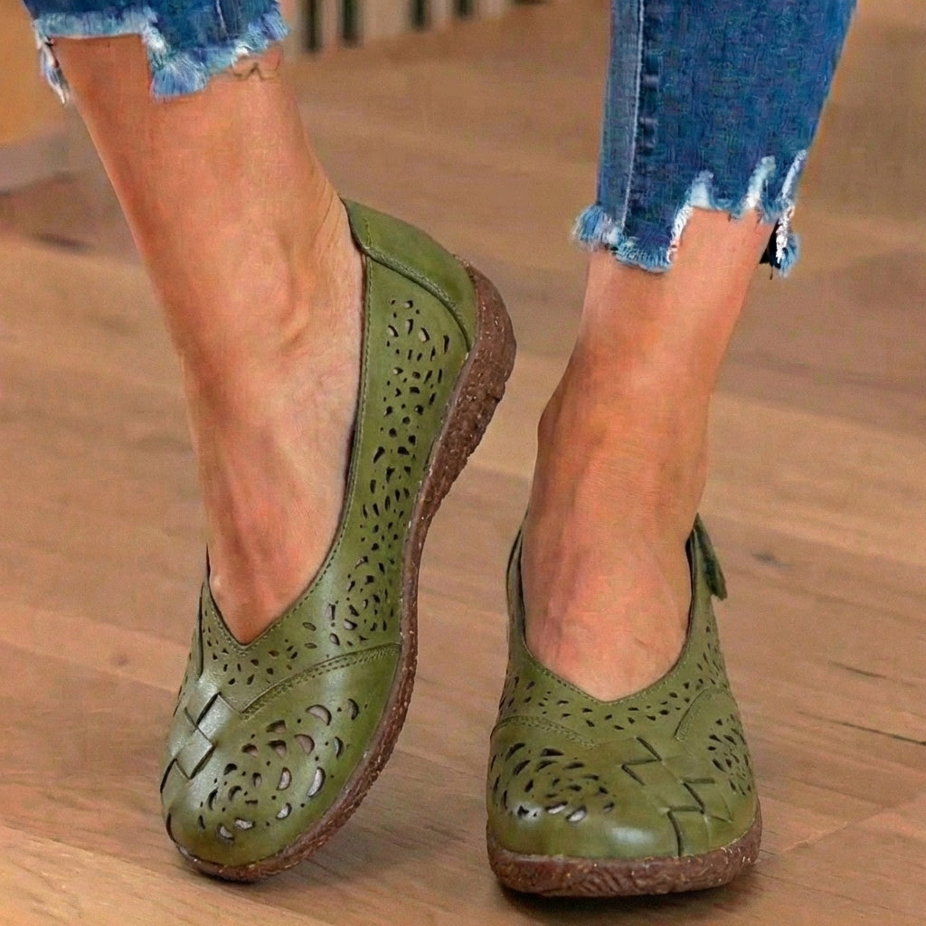 Chaussures Orthopédiques d'Inspiration Vintage