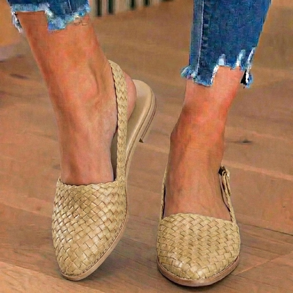 Chaussures Orthopédiques Gracieuses au Look Moderne